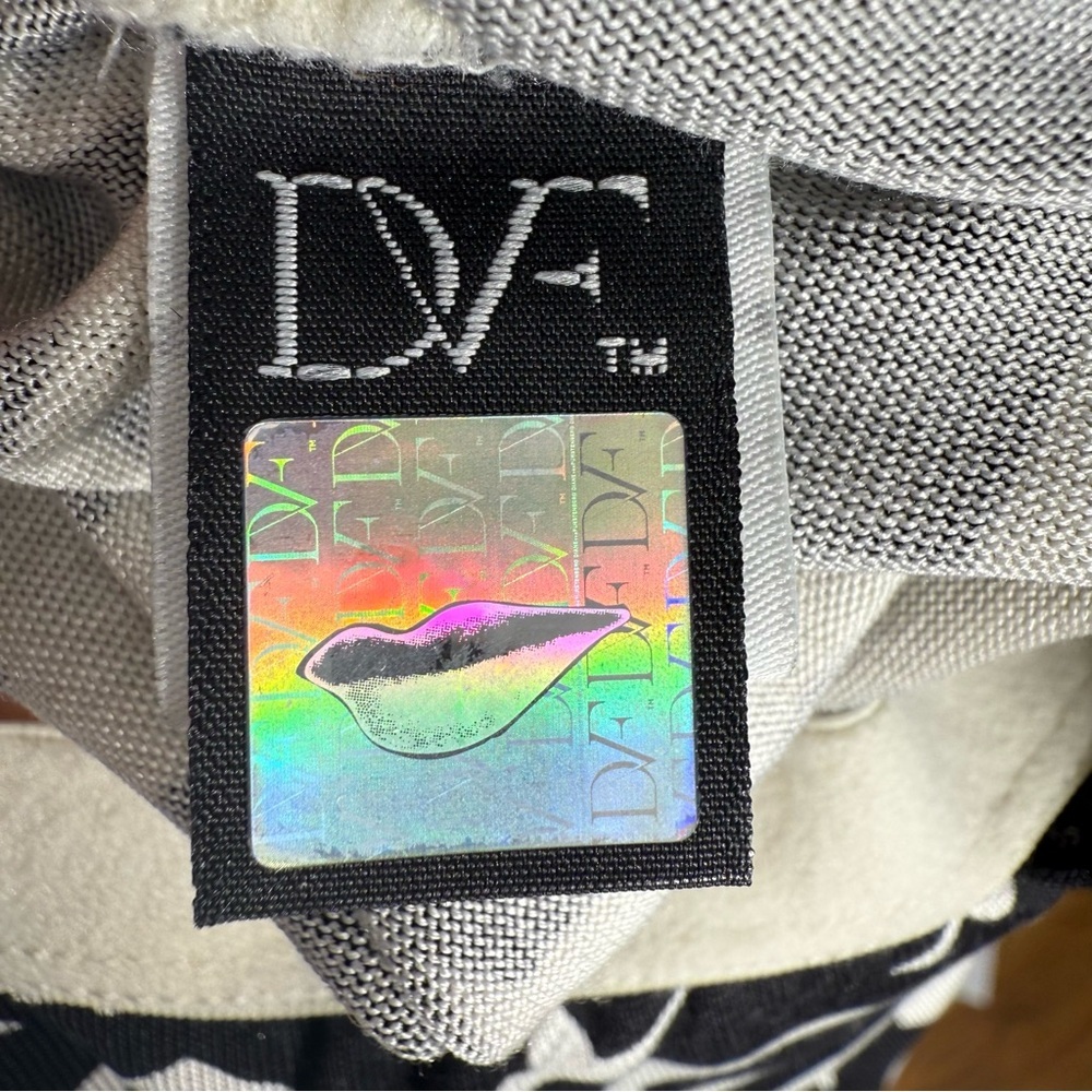 Diane Von Furstenberg Bentley‎ SJ 3/4 Silk Dress Size 10 Black White D5584001F13 - Picture 7 of 10